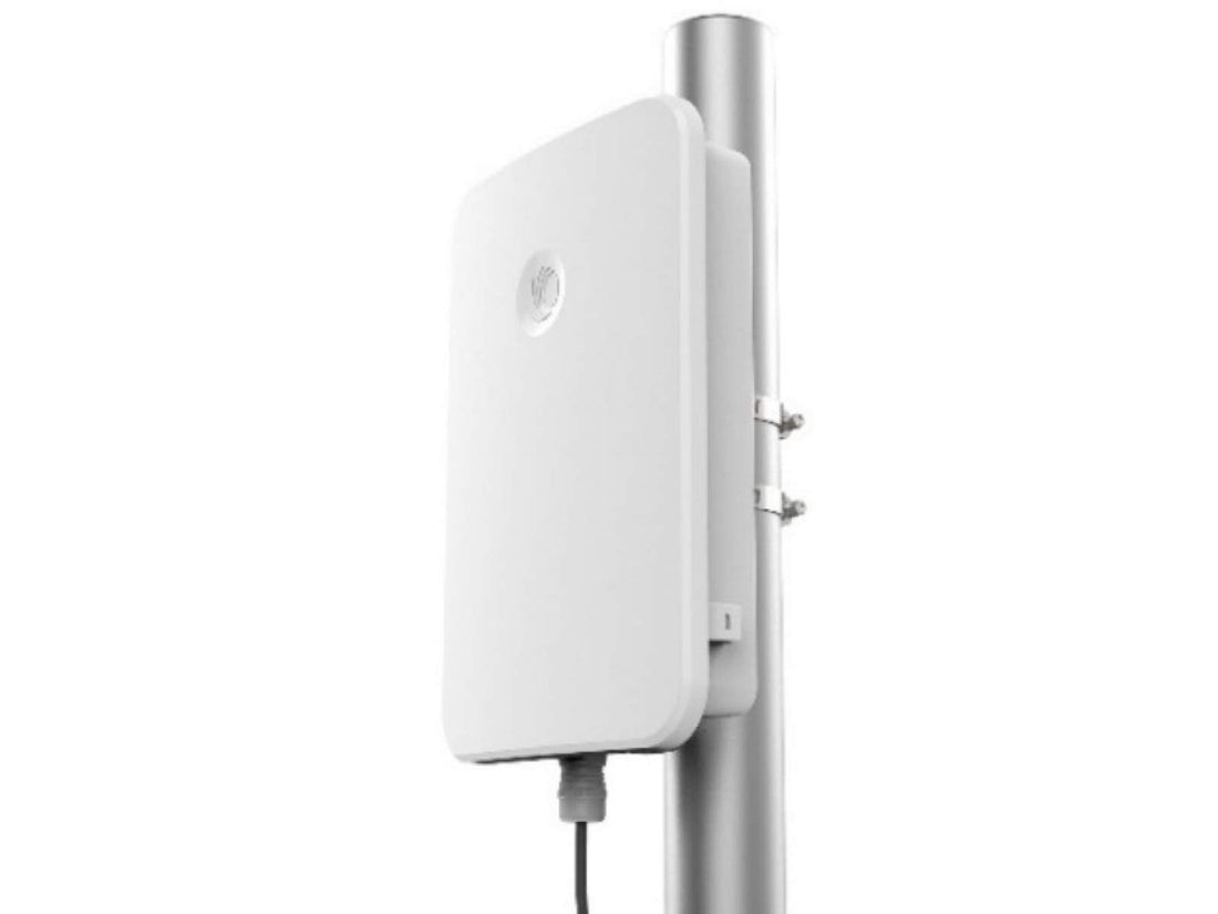 PL-E700X00A-RW- CNPILOT E700 OUTDOOR (ROW) 802.11AC WAVE 2, 2X2/4X4, AP