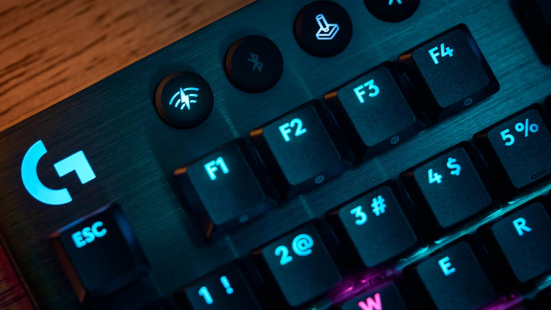 TECLADO LOGITECH G915 X TKL LIGHTSPEED/ BT LIGHTSYNC RGB / KEYCONTROL BLACK (920-012715)